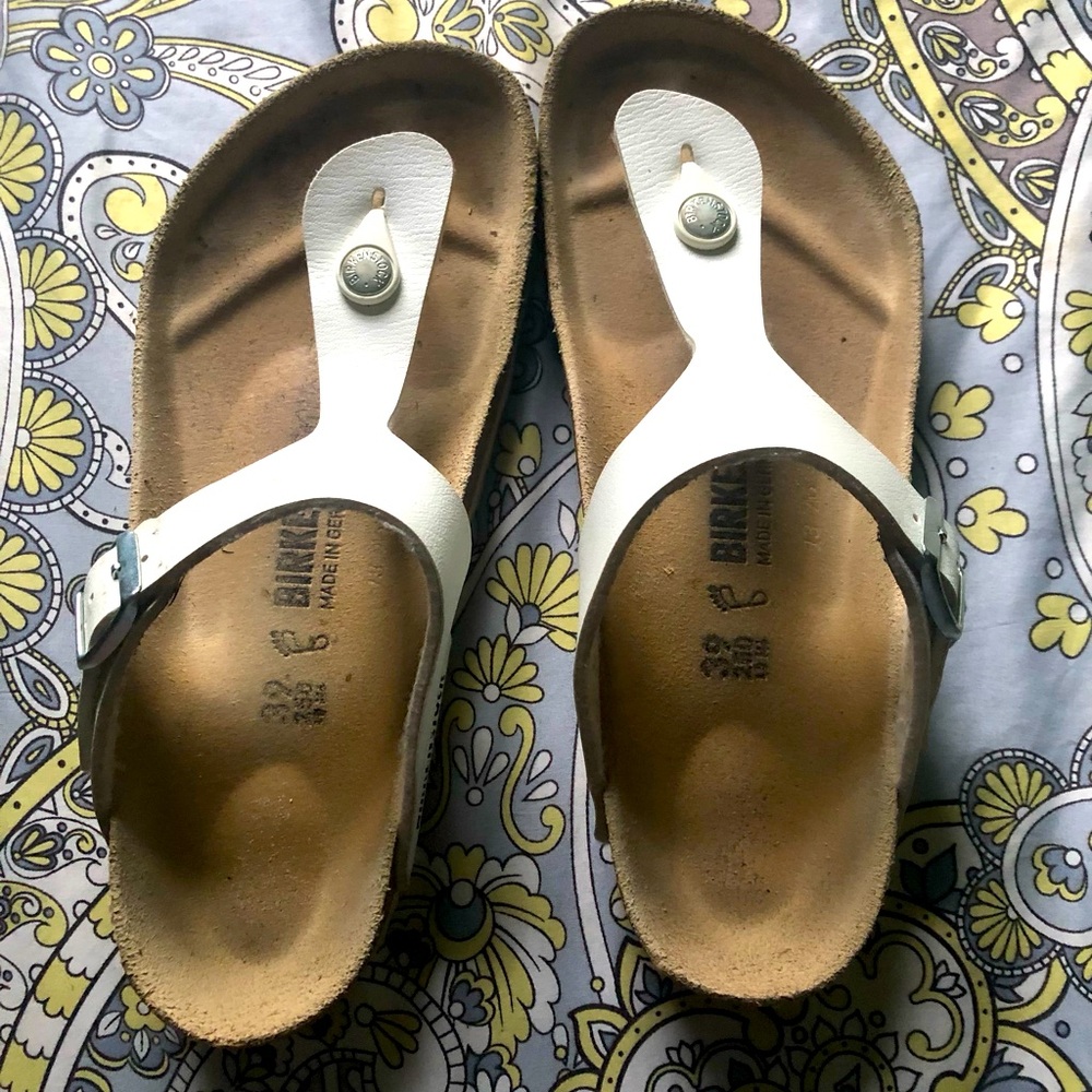 Birkenstock 39 thong white leather sandal